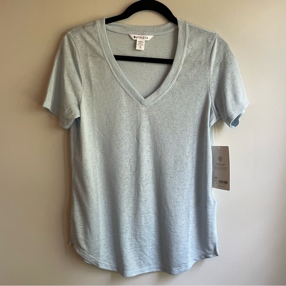 Athleta Breezy Scoop V Tee NWT - Picture 3 of 10